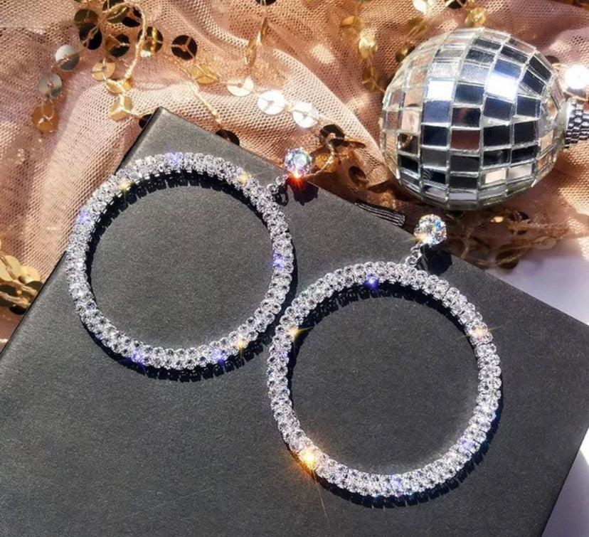 Show Off Ya’ Bling